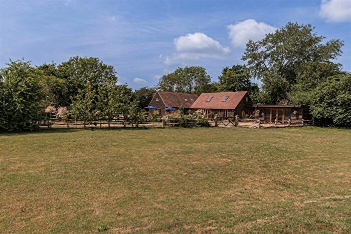 4 Bedroom Detached House For Sale In Grinsell Hill, Minster, Ramsgate, CT12