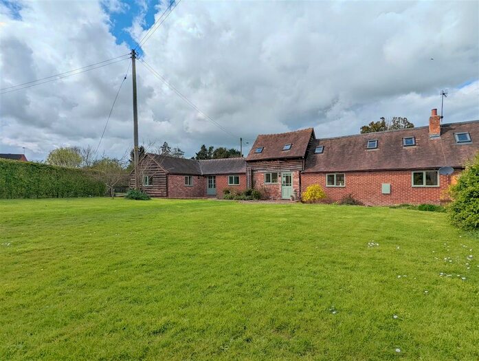4 Bedroom Barn Conversion For Sale In Drake Street, Welland, Malvern, WR13