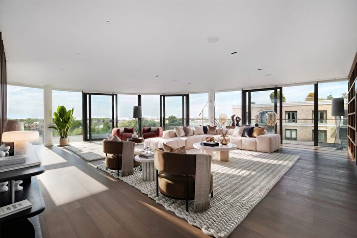 5 Bedroom Flat To Rent In Parr's Way, London, W6