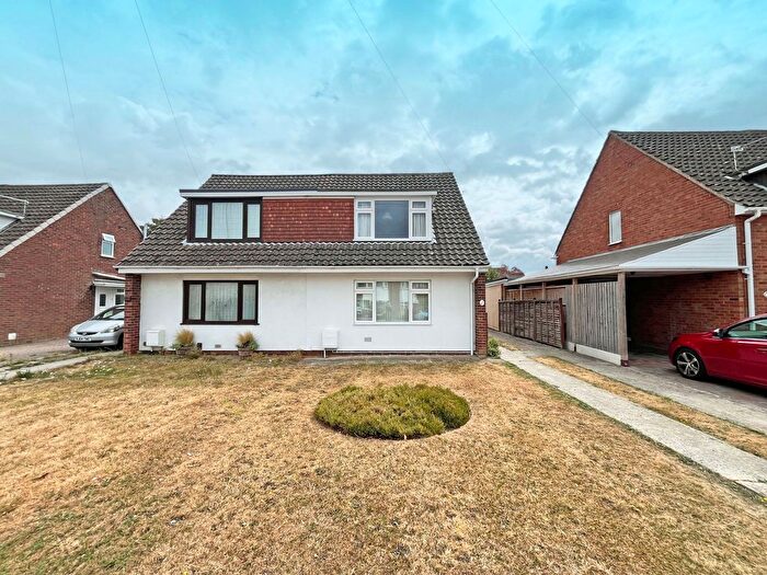 3 Bedroom Semi Detached House For Sale In Barnacre Drive, Hucclecote, GL3
