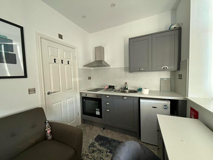 1 Bedroom Apartment To Rent In Livingstone Road, Derby, DE23