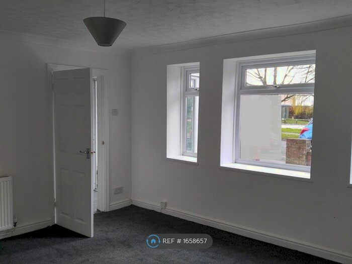 2 Bedroom Terraced House To Rent In Northumberland Road, Stockport, SK5