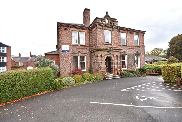2 Bedroom Apartment To Rent In South Parade, Northallerton, North Yorkshire, DL7