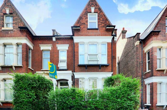 1 Bedroom Flat To Rent In Archway Road, Highgate, London, N6