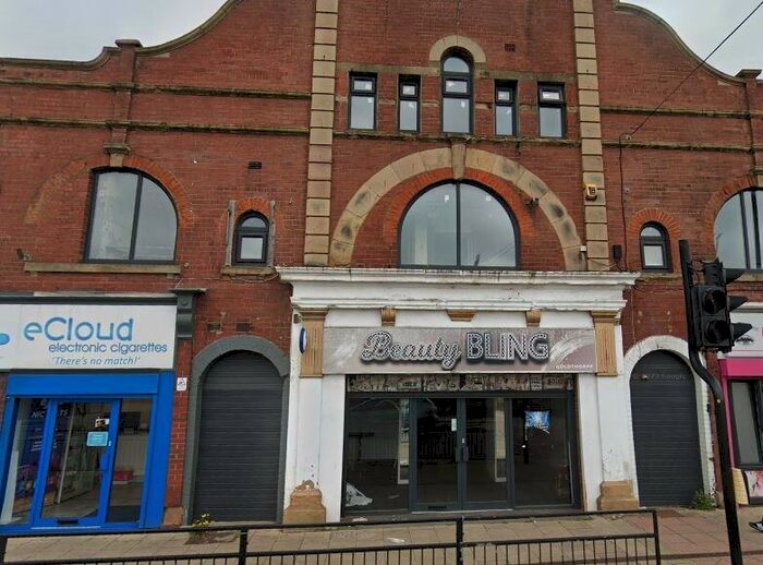 370 Bedroom Property To Rent In Barnsley Road, Goldthorpe, S63