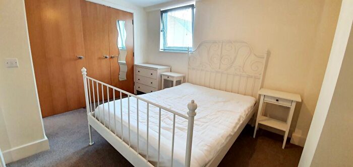 2 Bedroom Apartment To Rent In Golate Court, Westgate Street, CF10