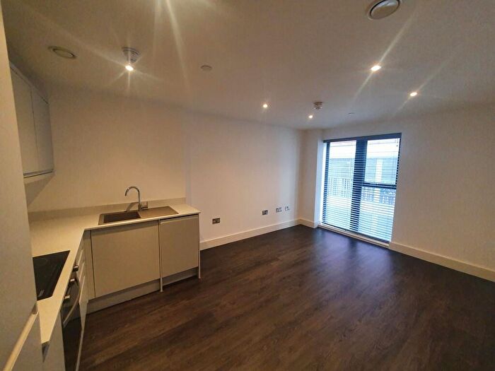 1 Bedroom Apartment To Rent In Severn Street, Birmingham, B1