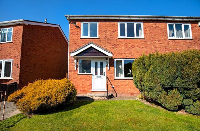 3 Bedroom Semi-Detached House For Sale In Lancaster Drive, Banks, Southport, Merseyside, PR9