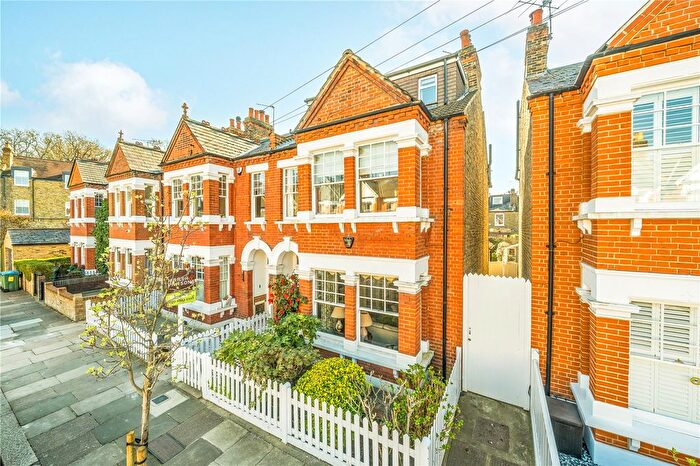 4 Bedroom Terraced House To Rent In Rectory Road, London, SW13