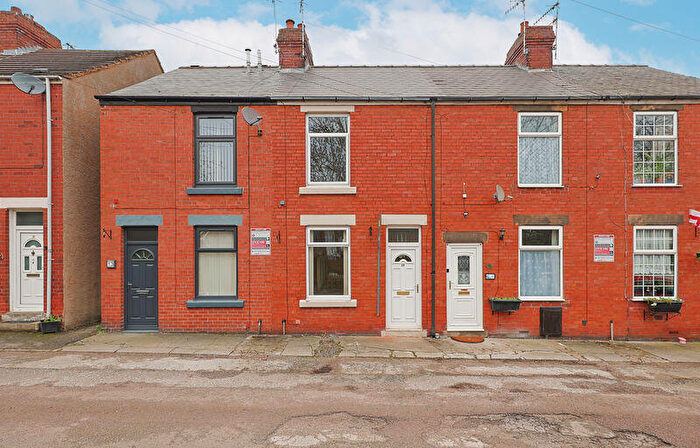 2 Bedroom Terraced House For Sale In Grove Road, Whittington Moor, Chesterfield, S41