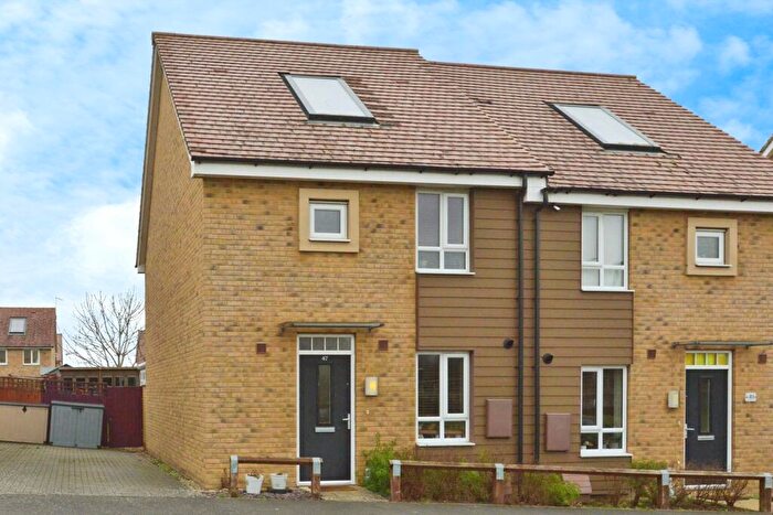 3 Bedroom Semi-Detached House For Sale In Twiselton Heath, Wolverton, Buckinghamshire, MK12