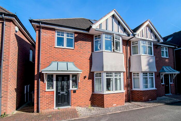 3 Bedroom Semi-Detached House To Rent In Deer Park Road, Edgbaston, Birmingham, B16