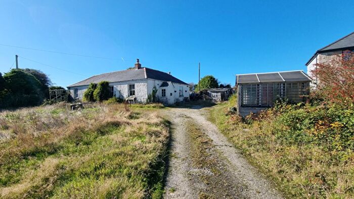 3 Bedroom Detached Bungalow For Sale In Crowntown, Helston, TR13