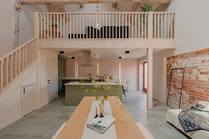 3 Bedroom Terraced House For Sale In The Wainhouse, Hereford, Herefordshire, HR4