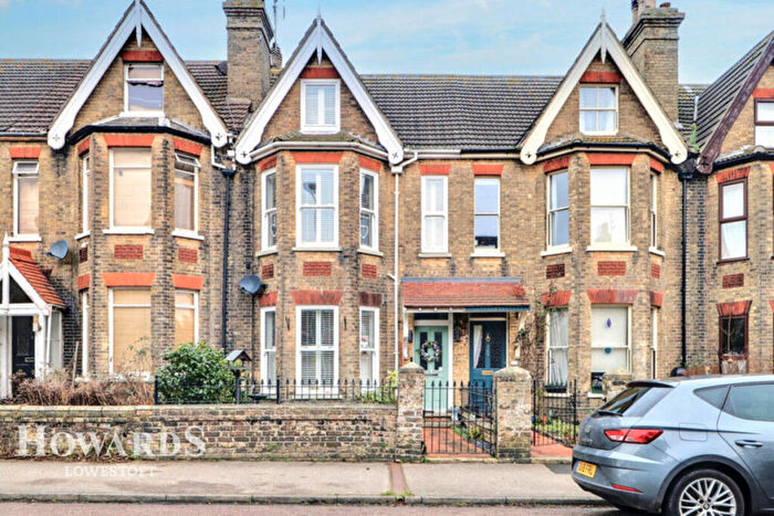 5 Bedroom Terraced House For Sale In London Road South, Lowestoft, NR33
