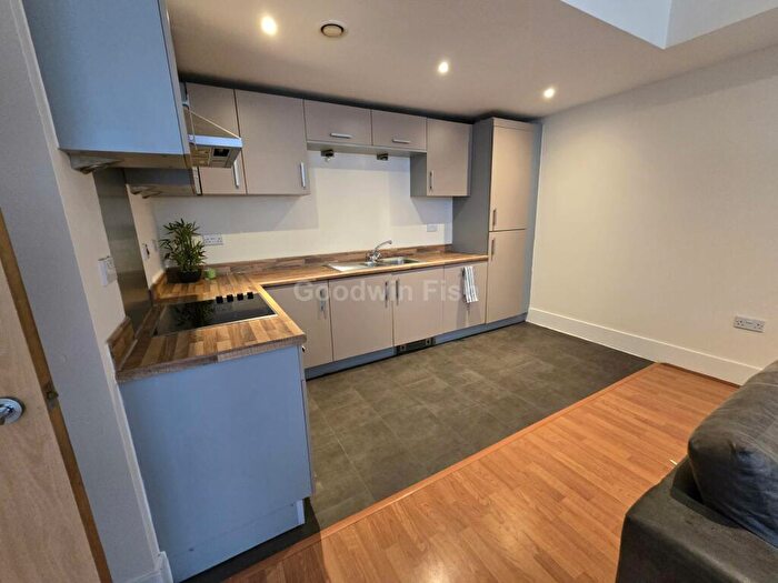 2 Bedroom Apartment To Rent In Cambridge Street, Manchester, M1