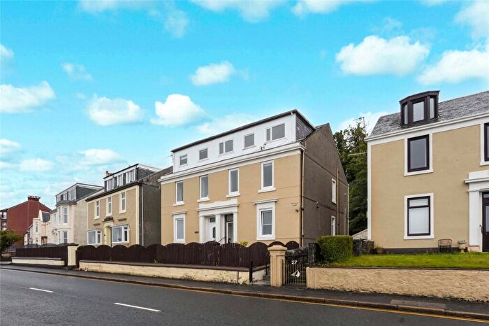 2 Bedroom Flat For Sale In Albert Road, Gourock, Inverclyde, PA19