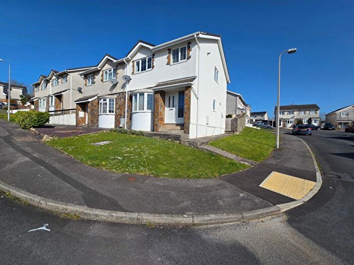 3 Bedroom Semi Detached House For Sale In Maple Drive, Brackla, CF31