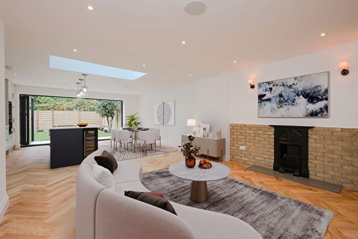 4 Bedroom End Terrace House For Sale In Cecil Road, London, SW19