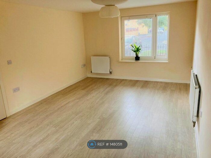 1 Bedroom Flat To Rent In Wodell Drive, Wolverton, Milton Keynes, MK12