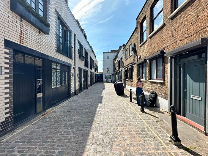 Studio To Rent In Pratt Mews, Camden Town, NW1