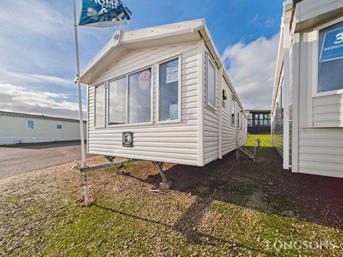 2 Bedroom Park Home For Sale In Seatown, Lossiemouth, IV31