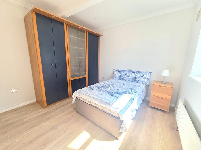 2 Bedroom Property To Rent In Wembley, HA0