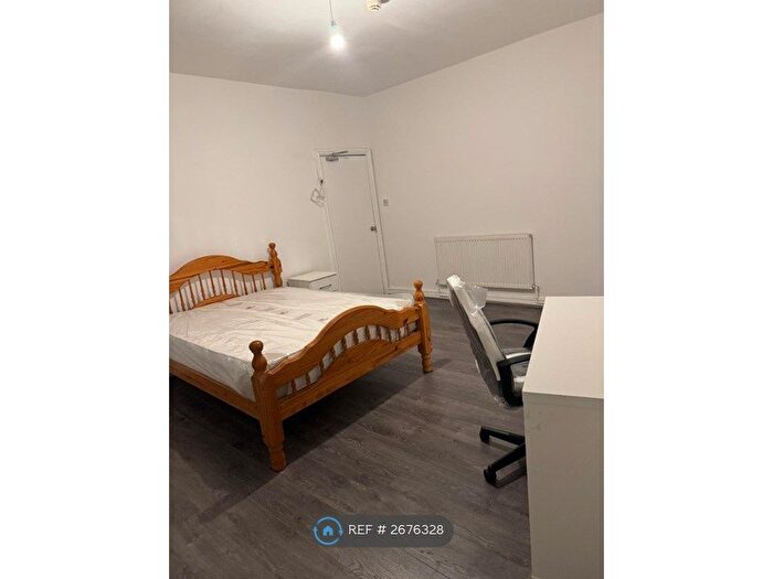 1 Bedroom Flat To Rent In Burley Street, Leeds, LS3