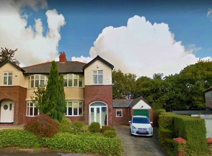 3 Bedroom Semi-Detached House To Rent In Yewlands Drive, Fulwood, Preston, PR2