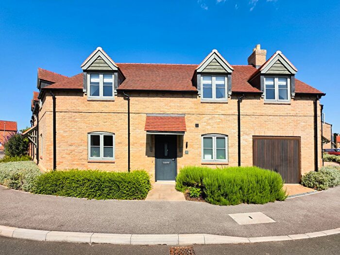 2 Bedroom Semi-Detached House For Sale In Morris Close, Comberton, CB23
