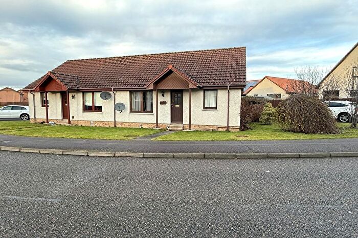 2 Bedroom Semi Detached Bungalow For Sale In Castle Heather Crescent, Castle Heather, Inverness., IV2