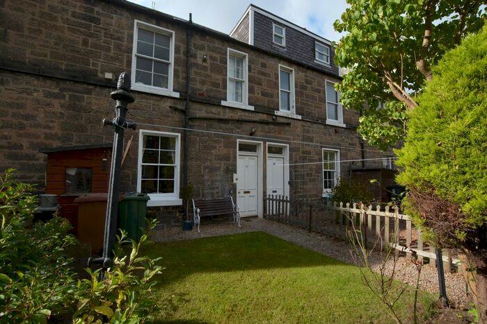 1 Bedroom Flat To Rent In Reid Terrace, Edinburgh, EH3