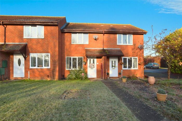 2 Bedroom Detached House To Rent In Moor Pond Close, Bicester, Oxfordshire, OX26