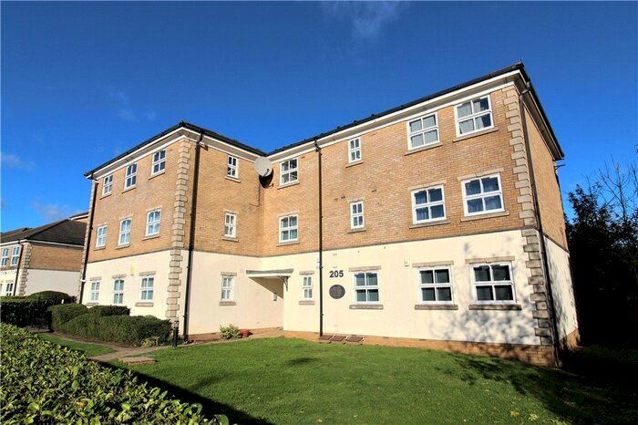 2 Bedroom Flat To Rent In Great North Way, Hendon, NW4