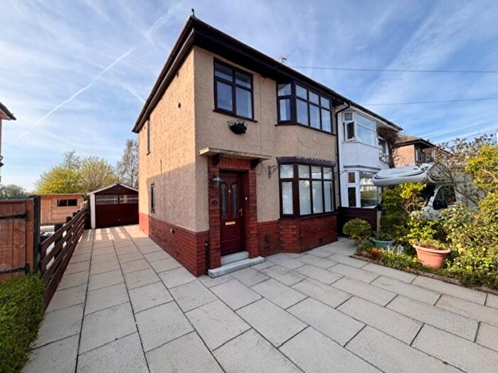 3 Bedroom Semi Detached House To Rent In Stanley Grove, Penwortham, PR1