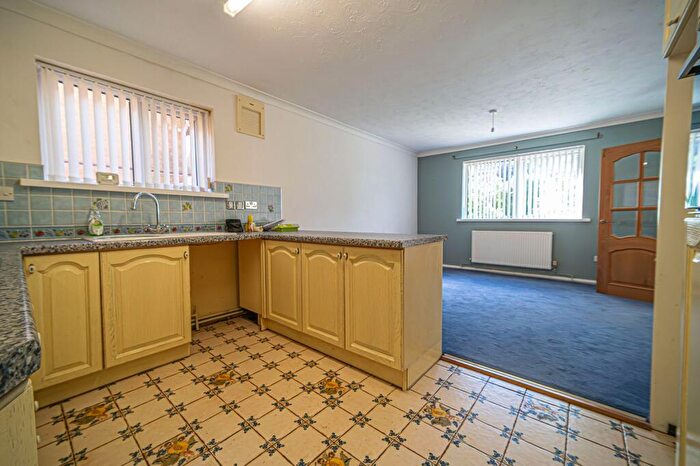 2 Bedroom Apartment For Sale In Stow Park Crescent, Hafod Court, NP20