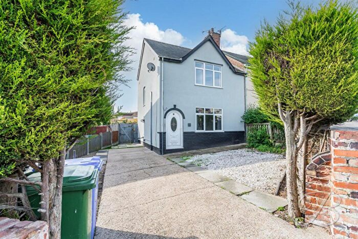 3 Bedroom Semi-Detached House For Sale In Muschamp Terrace, Warsop, Mansfield, NG20
