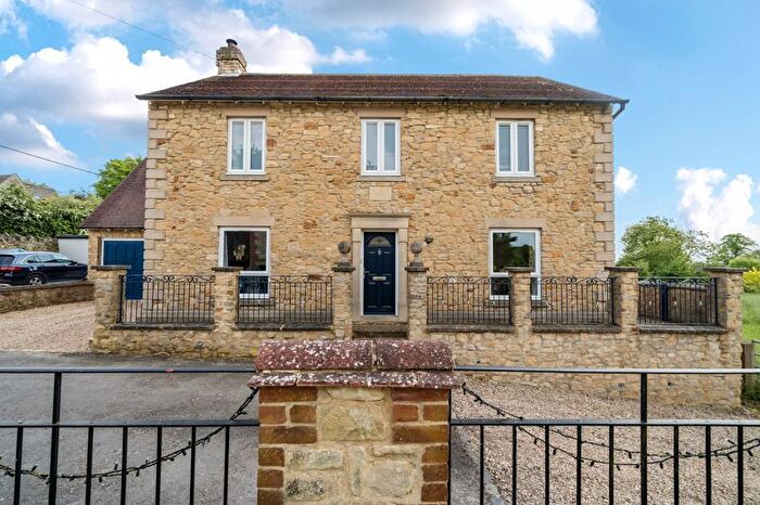 4 Bedroom Detached House For Sale In Pettiwell, Garsington, Oxford, OX44