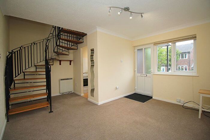 1 Bedroom Cluster House To Rent In Pennine Close, Shepshed, LE12