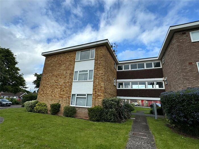 2 Bedroom Flat To Rent In Langbay Court, Coventry, West Midlands, CV2