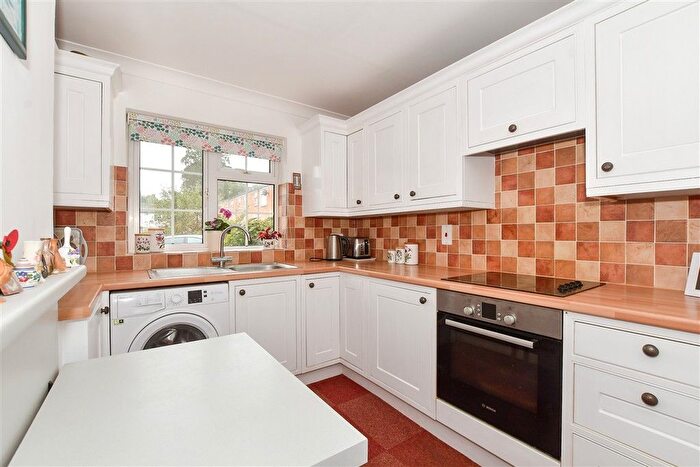 3 Bedroom Terraced House For Sale In Charts Close, Cranleigh, Surrey, GU6