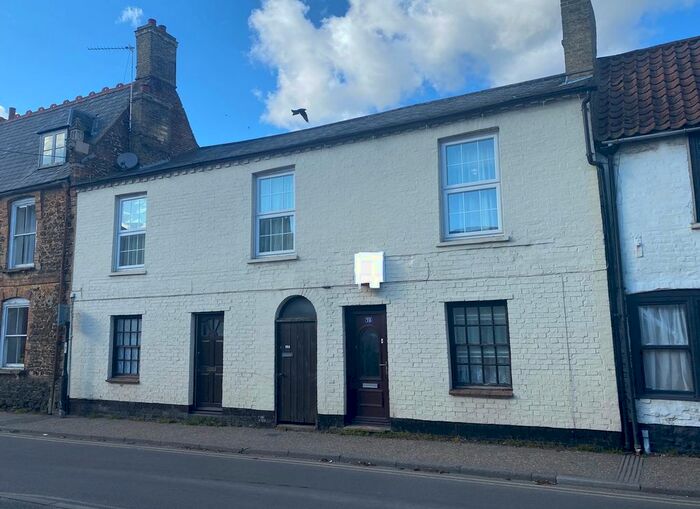 2 Bedroom Flat To Rent In Bridge Street, Downham Market, PE38