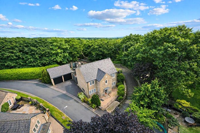 4 Bedroom House For Sale In Millside Way, Halifax, HX3