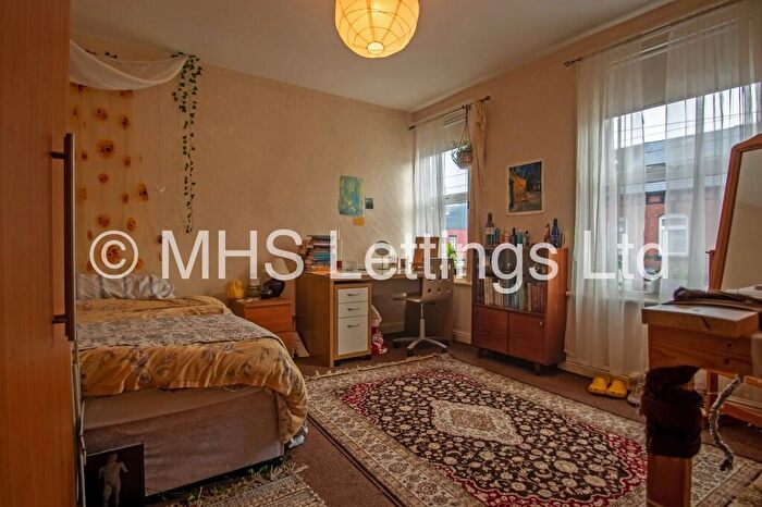 1 Bedroom Terraced House To Rent In Double Room, Ashville Terrace, Leeds, LS6