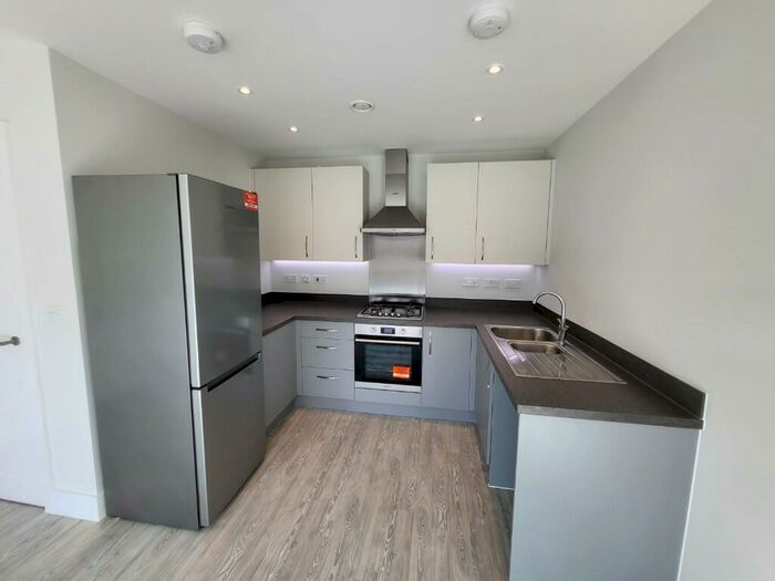 1 Bedroom Apartment To Rent In Honeysuckle Walk, Southmead, Bristol, BS10