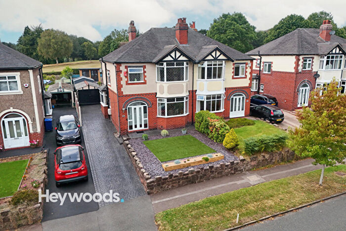 3 Bedroom Semi Detached House For Sale In Hassam Parade, Wolstanton, Newcastle-under-Lyme, Staffordshire, ST5