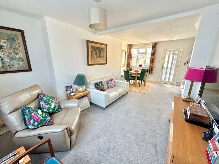 3 Bedroom End Of Terrace House For Sale In Exning Road, Newmarket, CB8