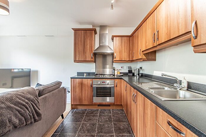 1 Bedroom Flat For Sale In Meadow Way, Tyla Garw, Pontyclun, CF72