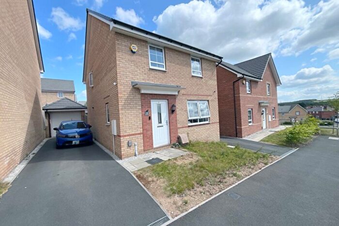4 Bedroom Detached House For Sale In Fenney Way, Catcliffe, Rotherham, S60