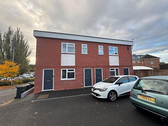 1 Bedroom Flat To Rent In Waterloo Street, Kidderminster, DY11